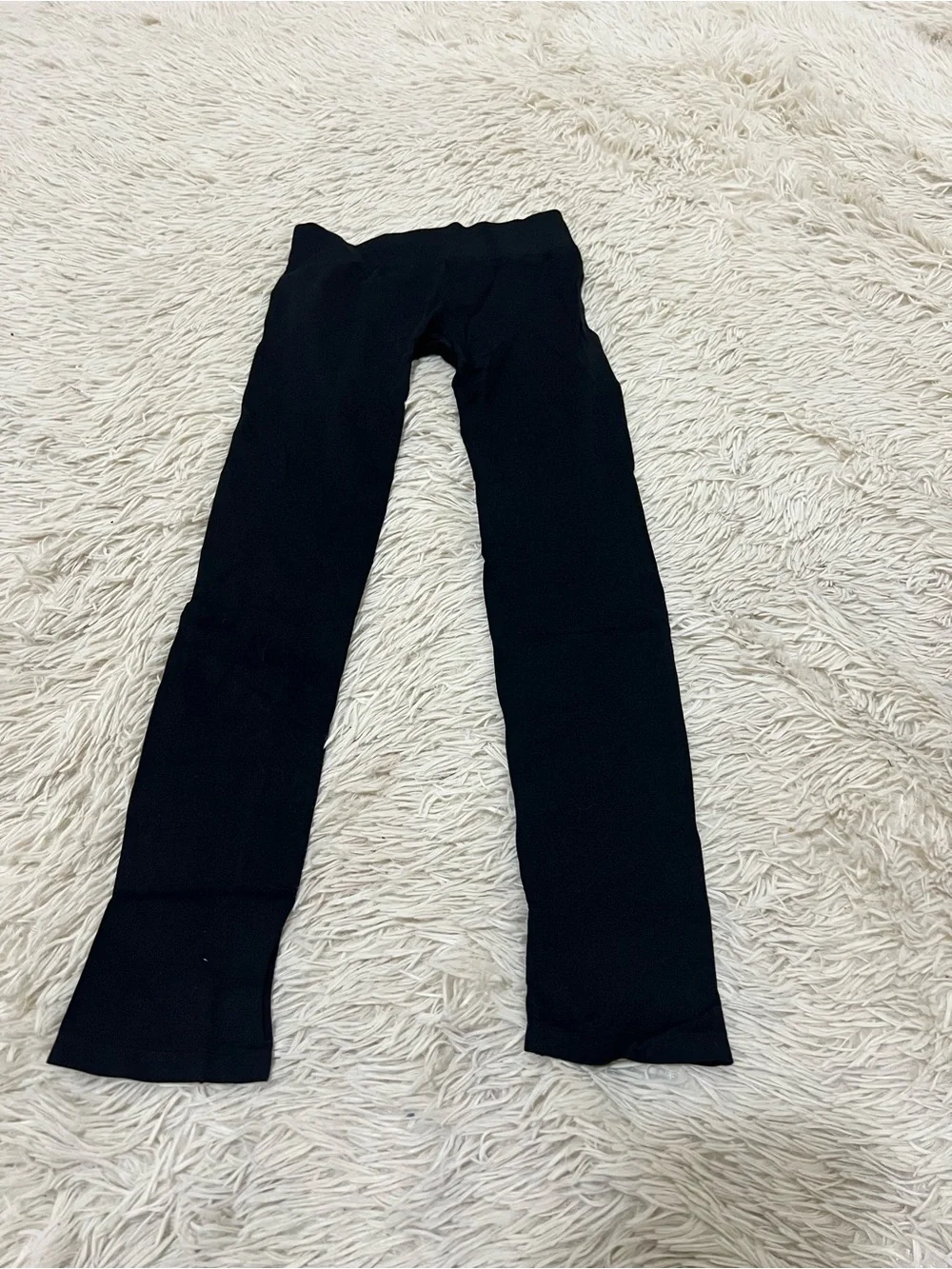 Arden B sleek black